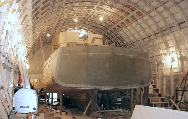 664: Bernard Mulrooney's new boat under construction in Placentia. (2004)